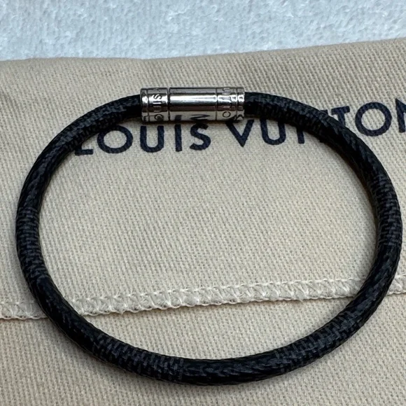 Louis Vuitton damier graphite bracelet - Picture 2 of 8